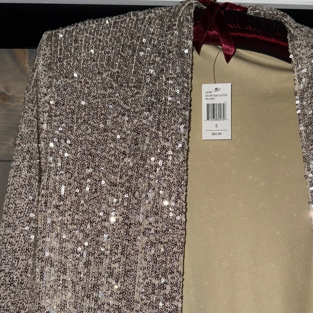 By Together Sparkling Sequin Robe - Picture 3 of 5